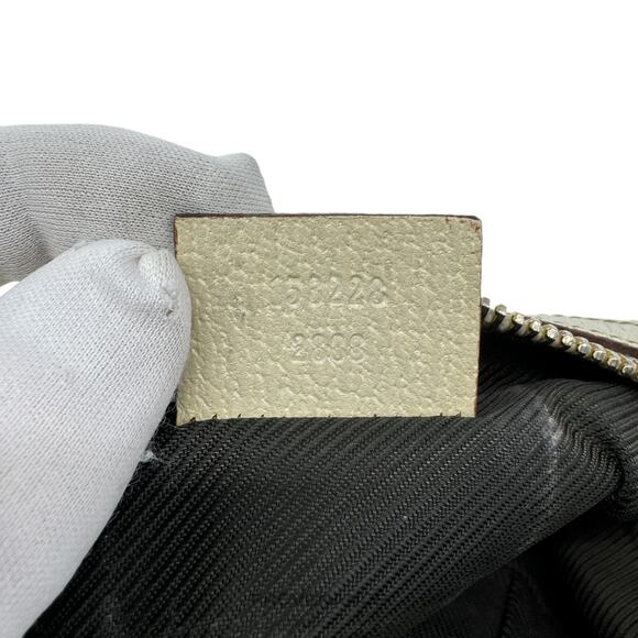 🔴 Gucci Cosmetic Pouch - Powder Pink GG Canvas Heart - Picture 11 of 11